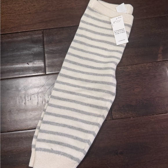 GAP Kids Matching Gift Set - Picture 6 of 7